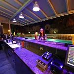 Club Ako فندق مرمريس